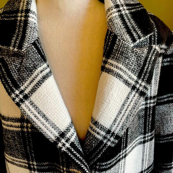 NWOT. Just Fab lined winter coat. - Picture 5 of 7